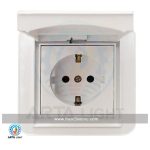 پریز برق ارت درب دار IP44 مدل ارس سفید